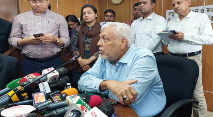 ঈদযাত্রা খুব খারাপ হয়নি: উপদেষ্টা ফাওজুল কবির
